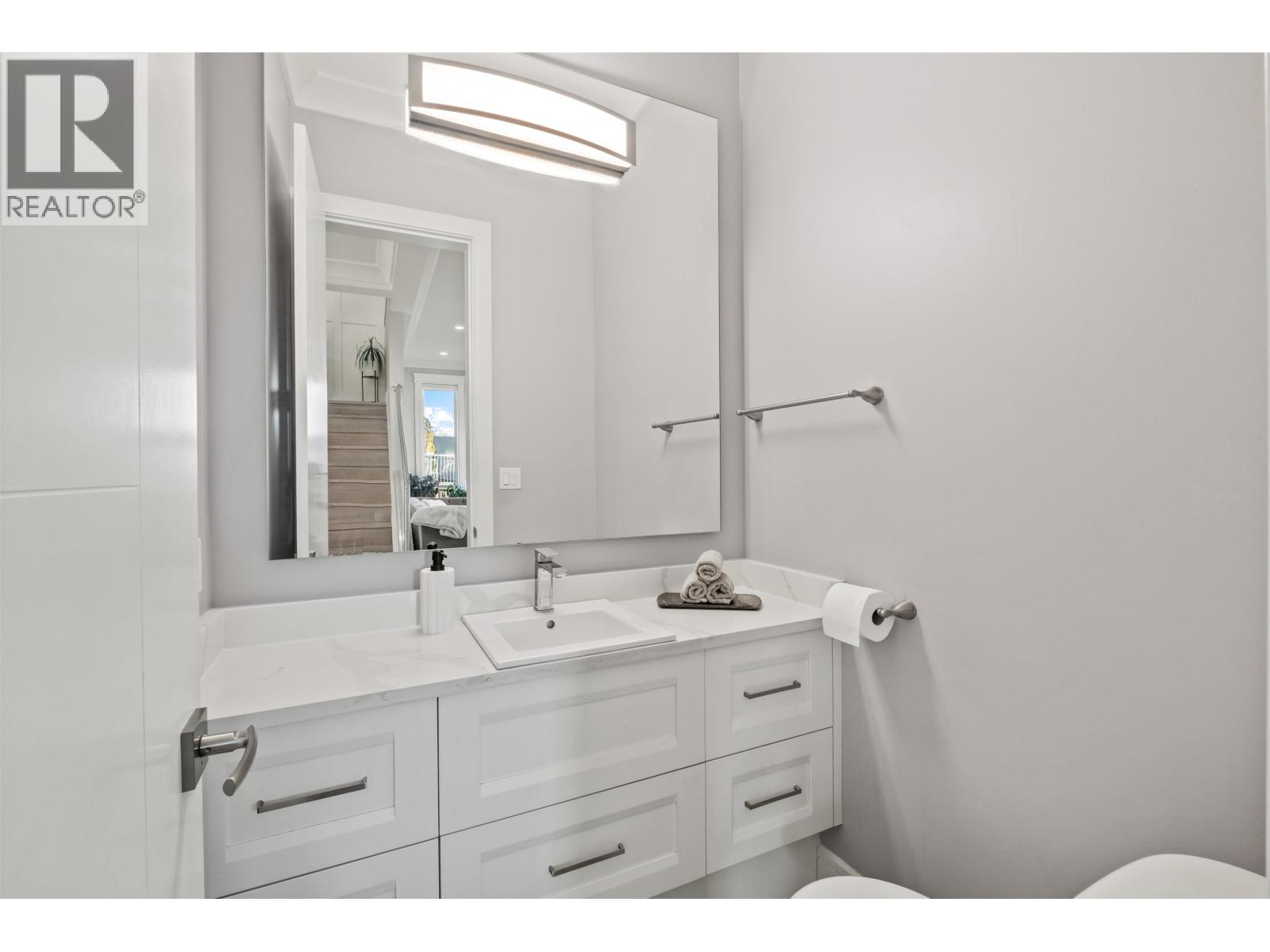 1604 Hamilton Street, New Westminster, British Columbia  V3M 2N8 - Photo 7 - R3110360