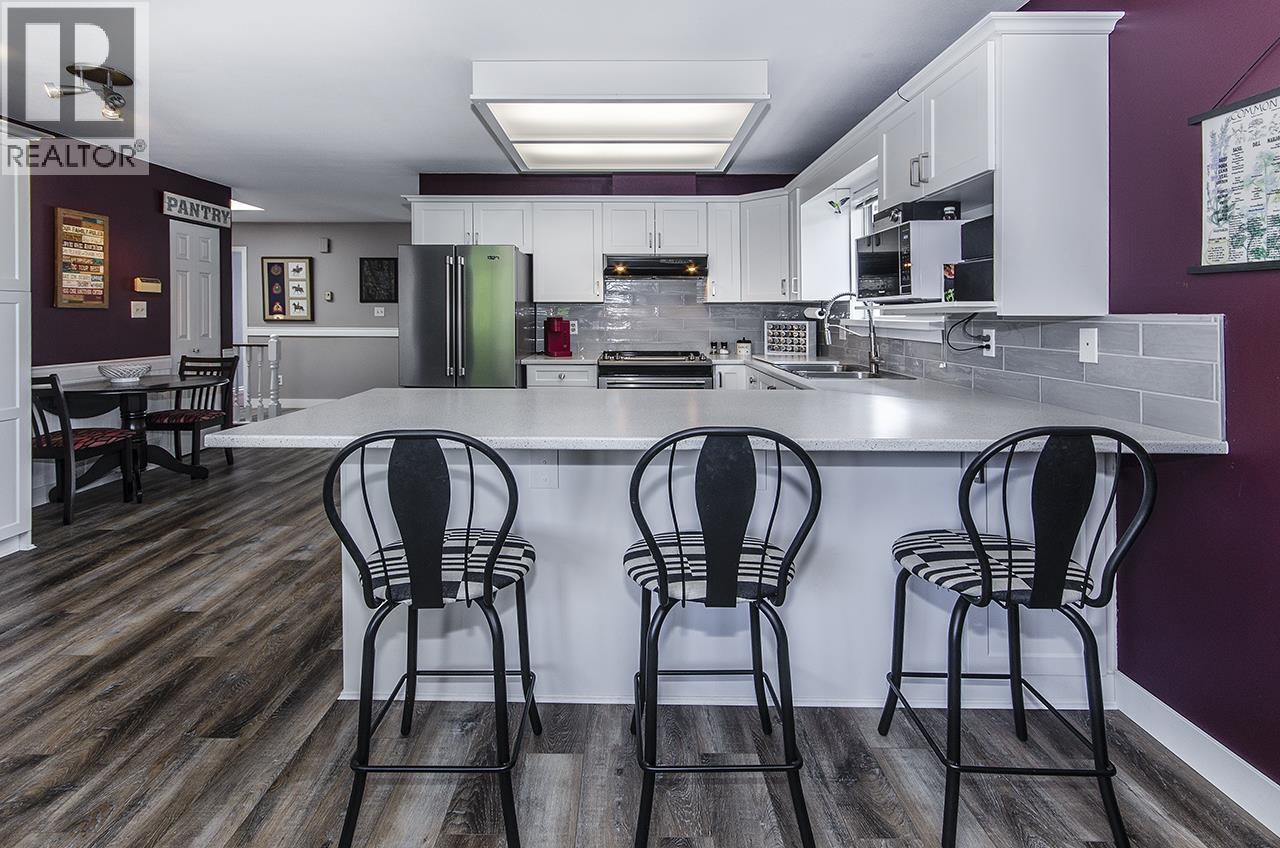 649 Pender Place, Port Coquitlam, British Columbia  V3B 7M2 - Photo 12 - R3110410