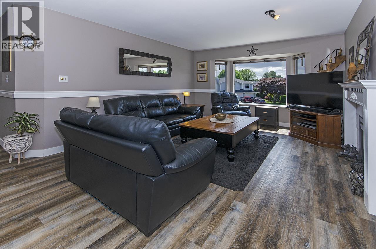 649 Pender Place, Port Coquitlam, British Columbia  V3B 7M2 - Photo 6 - R3110410