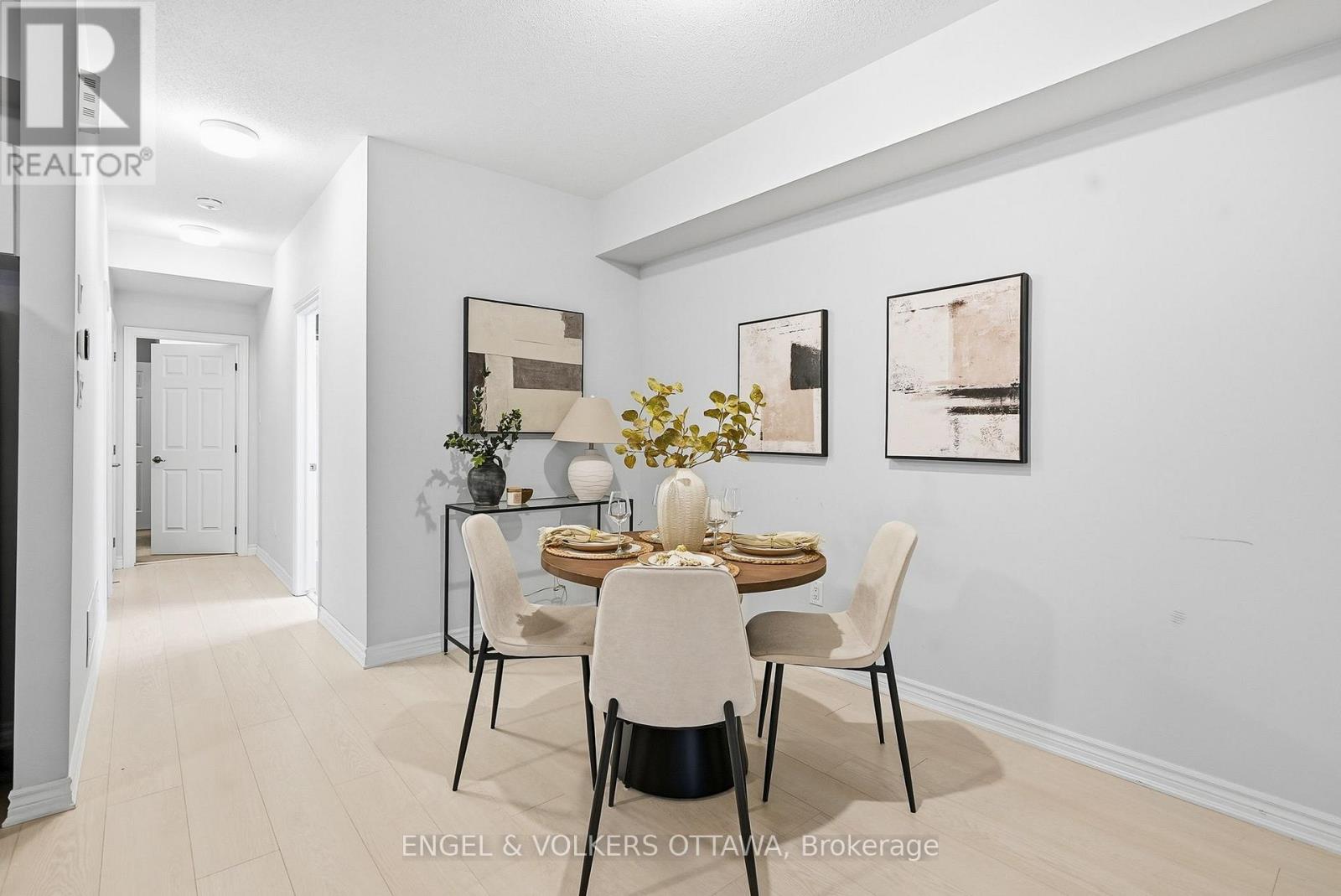 135 Anthracite Private, Ottawa, Ontario  K2J 7C8 - Photo 11 - X12992008