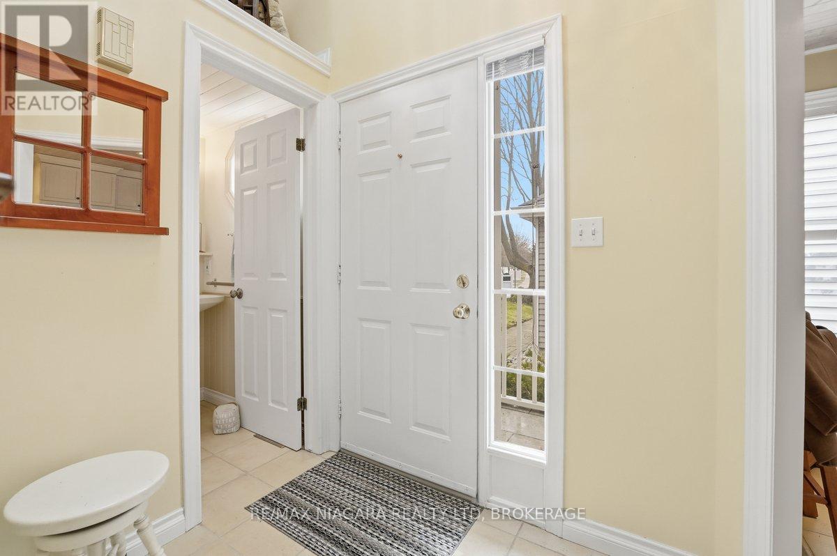 23 - 5 Lakeside Drive W, St. Catharines, Ontario  L2M 1P3 - Photo 8 - X12991390