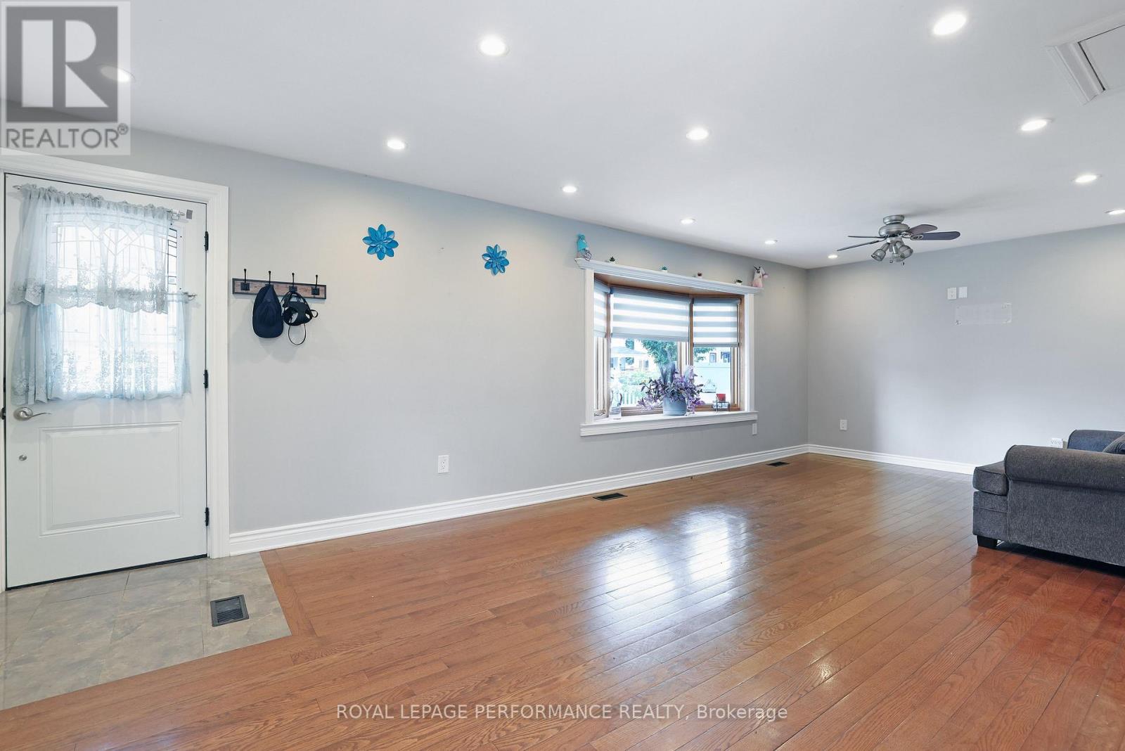 63 Wilson Street E, Perth, Ontario  K7H 1M2 - Photo 4 - X12760680