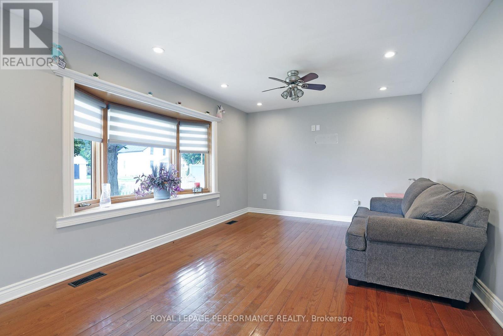 63 Wilson Street E, Perth, Ontario  K7H 1M2 - Photo 6 - X12760680