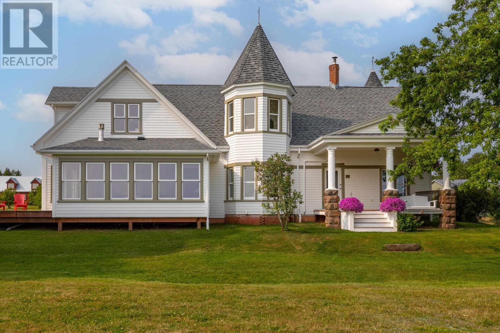 31 / 33 Nelson Street, Victoria By The Sea, Victoria, Prince Edward Island  C0A 1J0 - Photo 2 - 202607230