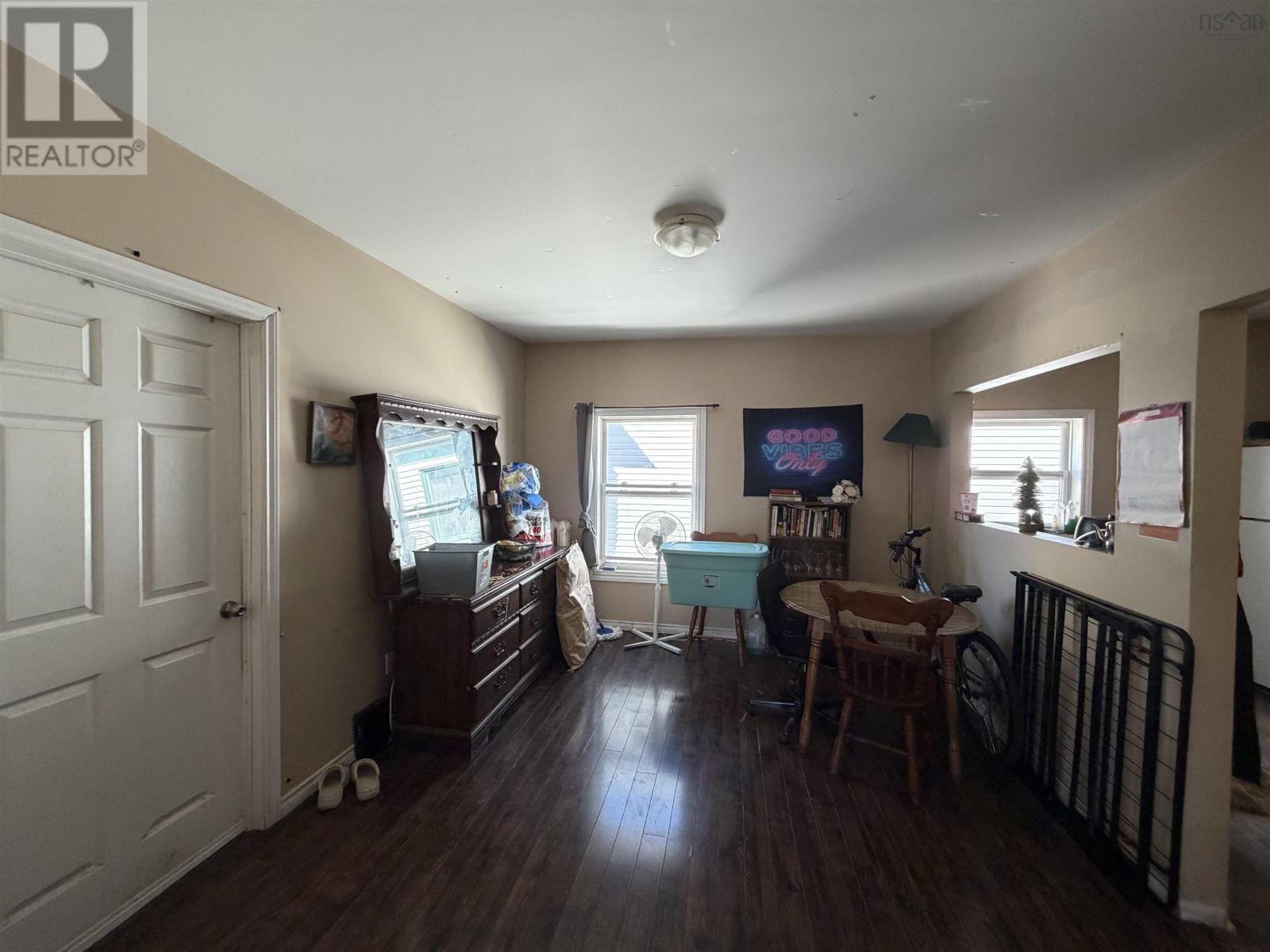 51 Brookland Street, Sydney, Nova Scotia  B1P 5B1 - Photo 9 - 202602351