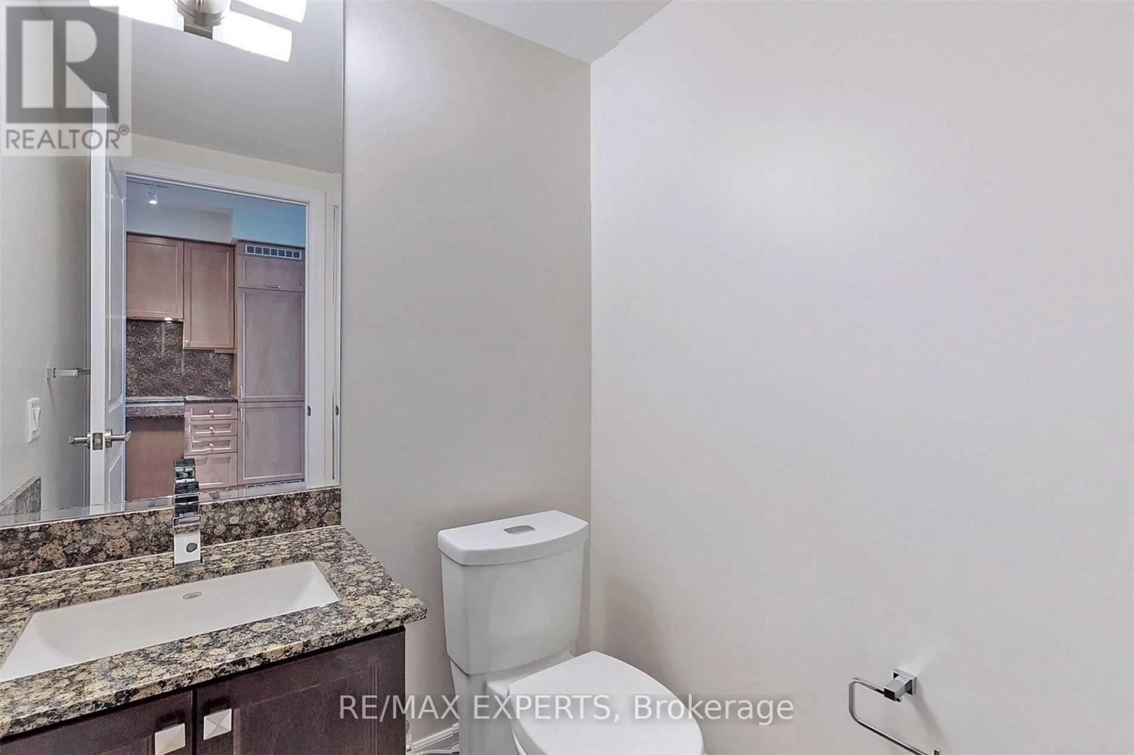 702 - 9085 Jane Street, Vaughan, Ontario  L4K 0L8 - Photo 10 - N12991702