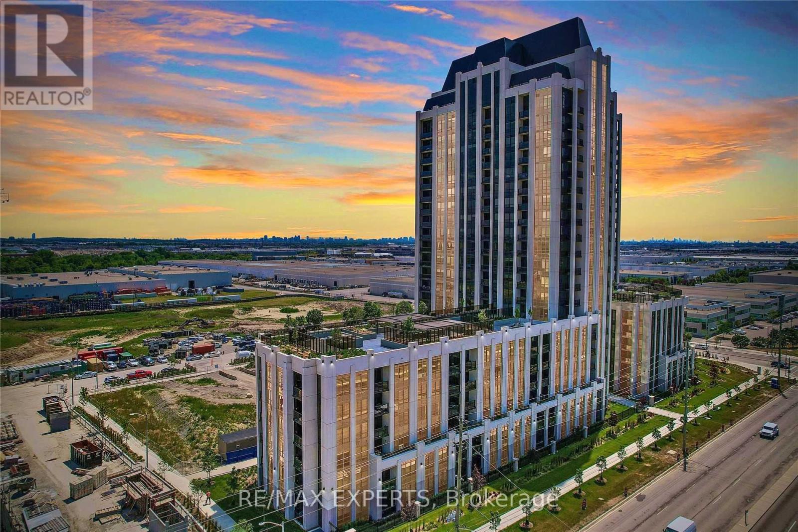 702 - 9085 Jane Street, Vaughan, Ontario  L4K 0L8 - Photo 43 - N12991702