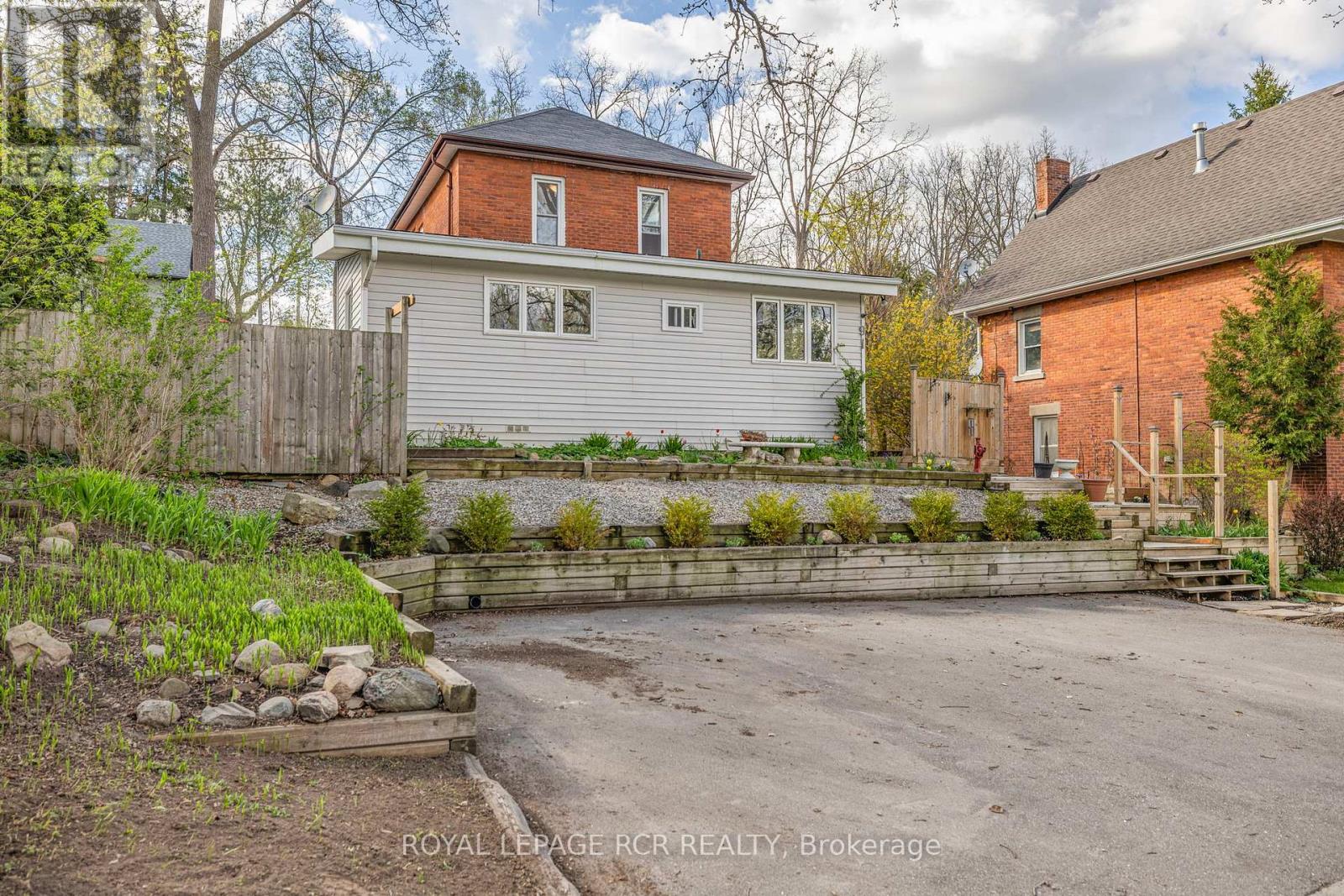 91 King Street W, Caledon, Ontario  L7E 1A2 - Photo 23 - W12844176