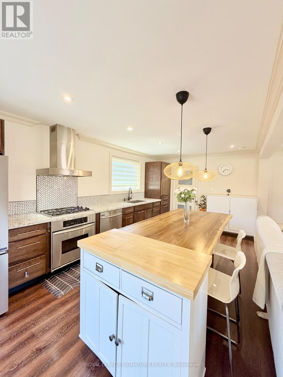 2263 Harcourt Crescent, Mississauga, Ontario  L4Y 1W3 - Photo 12 - W12990034