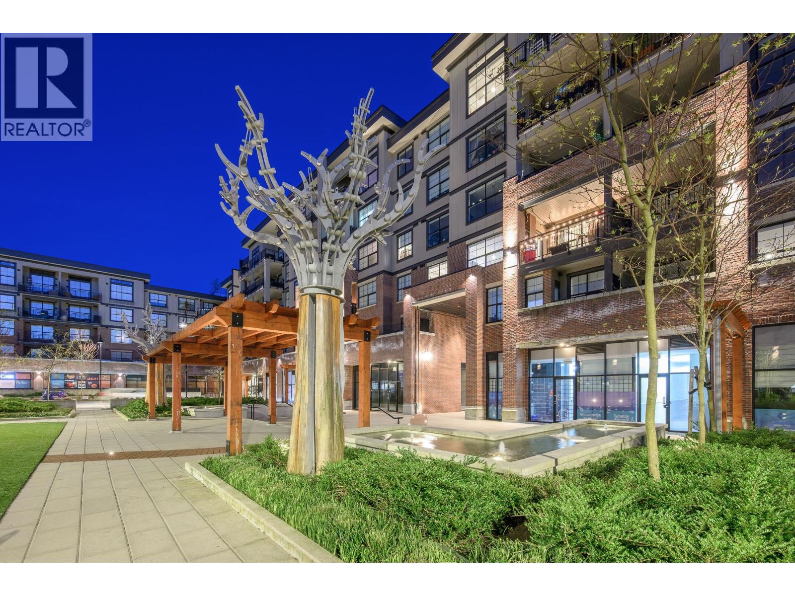 316 22633 Selkirk Avenue, Maple Ridge, British Columbia  V2X 1C7 - Photo 2 - R3110298