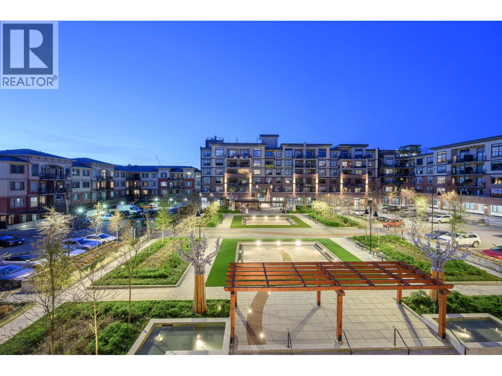 316 22633 Selkirk Avenue, Maple Ridge, British Columbia  V2X 1C7 - Photo 1 - R3110298