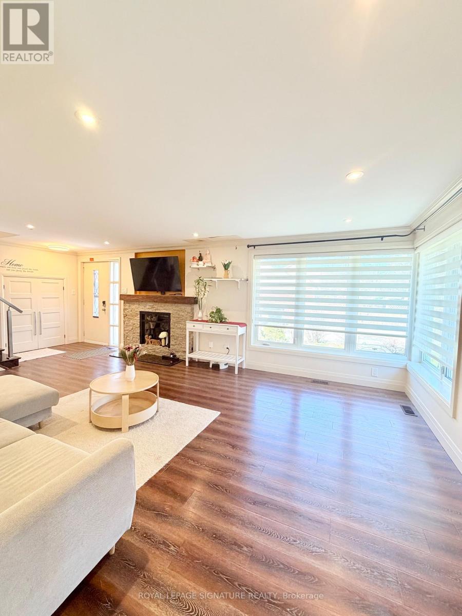 2263 Harcourt Crescent, Mississauga, Ontario  L4Y 1W3 - Photo 6 - W12990034