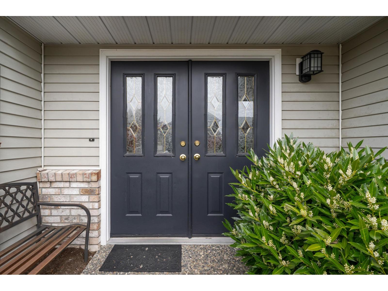 16109 80a Avenue, Surrey, British Columbia  V4N 0J8 - Photo 4 - R3110416