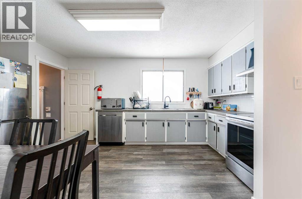 119 Mardale Crescent Ne, Calgary, Alberta  T2A 3V4 - Photo 7 - A2293346