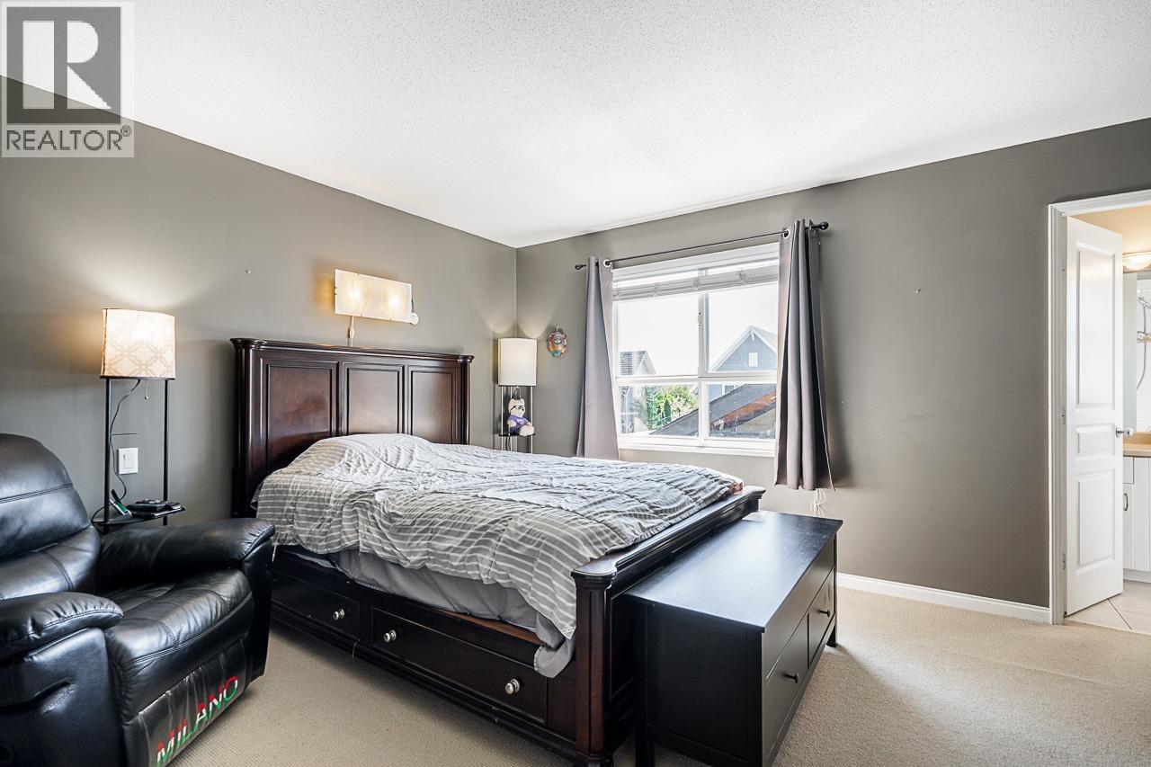 132 Star Crescent, New Westminster, British Columbia  V3M 6X5 - Photo 20 - R3088108