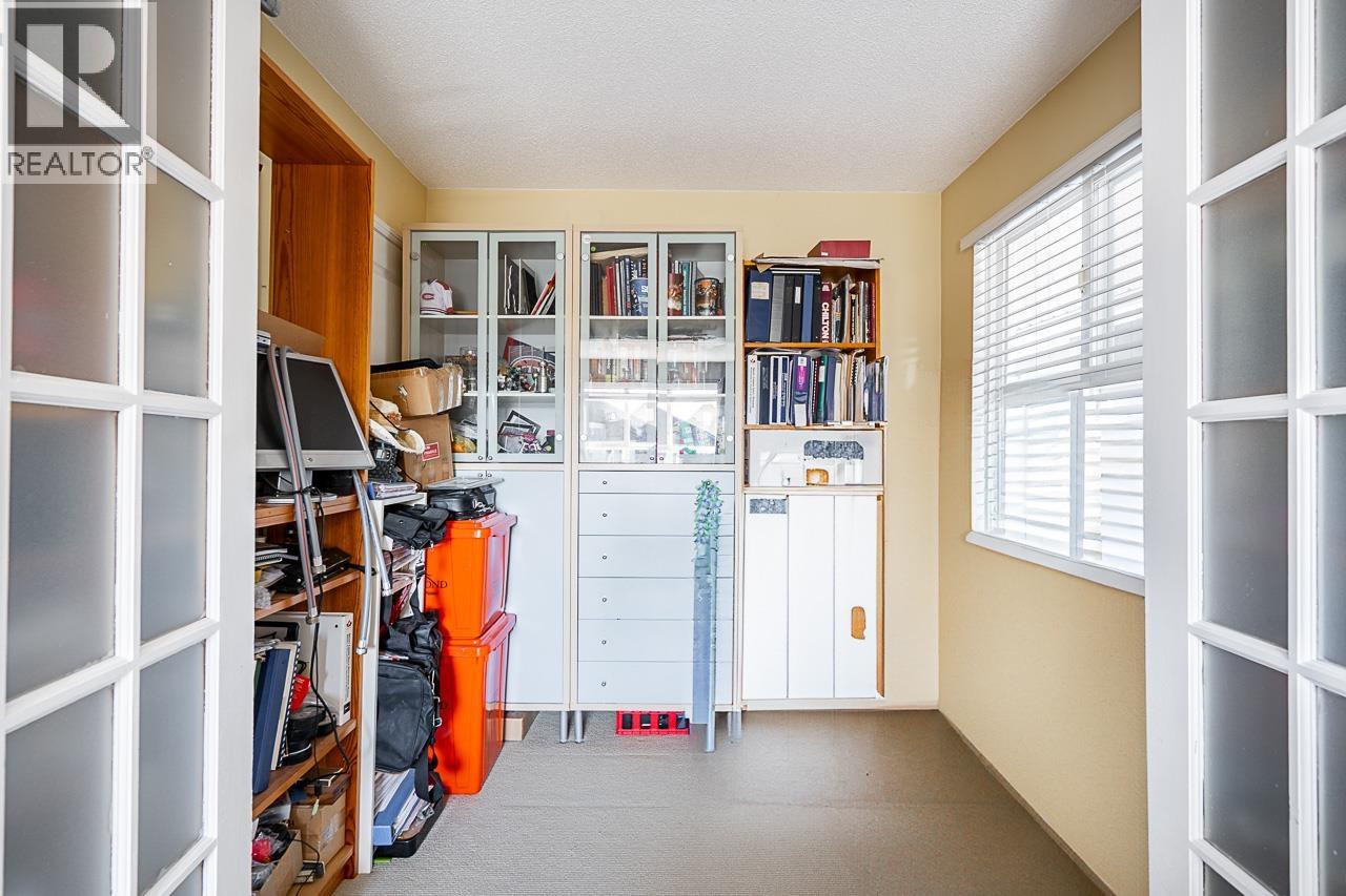 132 Star Crescent, New Westminster, British Columbia  V3M 6X5 - Photo 22 - R3088108