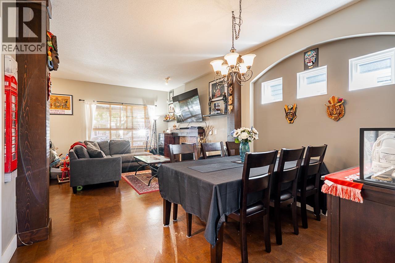 132 Star Crescent, New Westminster, British Columbia  V3M 6X5 - Photo 10 - R3088108