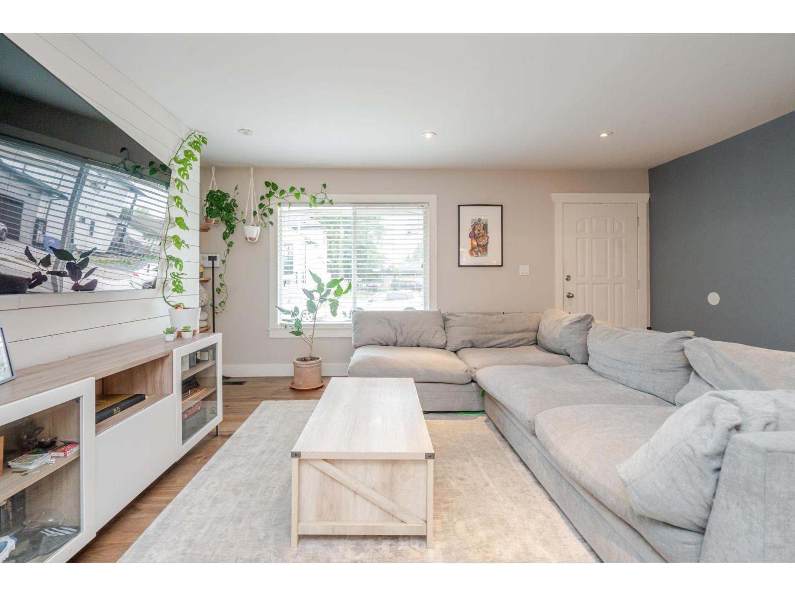 33986 Walnut Avenue, Abbotsford, British Columbia  V2S 2S5 - Photo 6 - R3110367