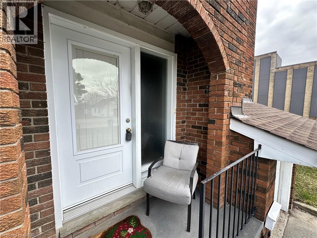 101 Main Street W, Dunnville, Ontario  N1A 3C8 - Photo 4 - 40817887