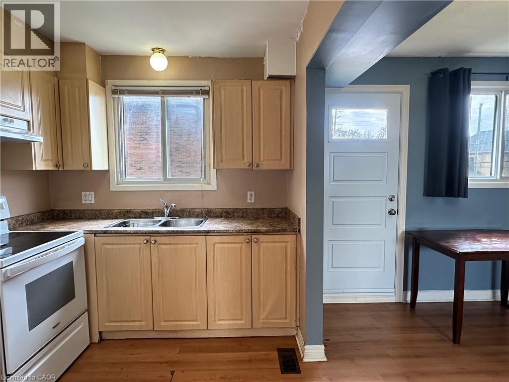 101 Main Street W, Dunnville, Ontario  N1A 3C8 - Photo 8 - 40817887