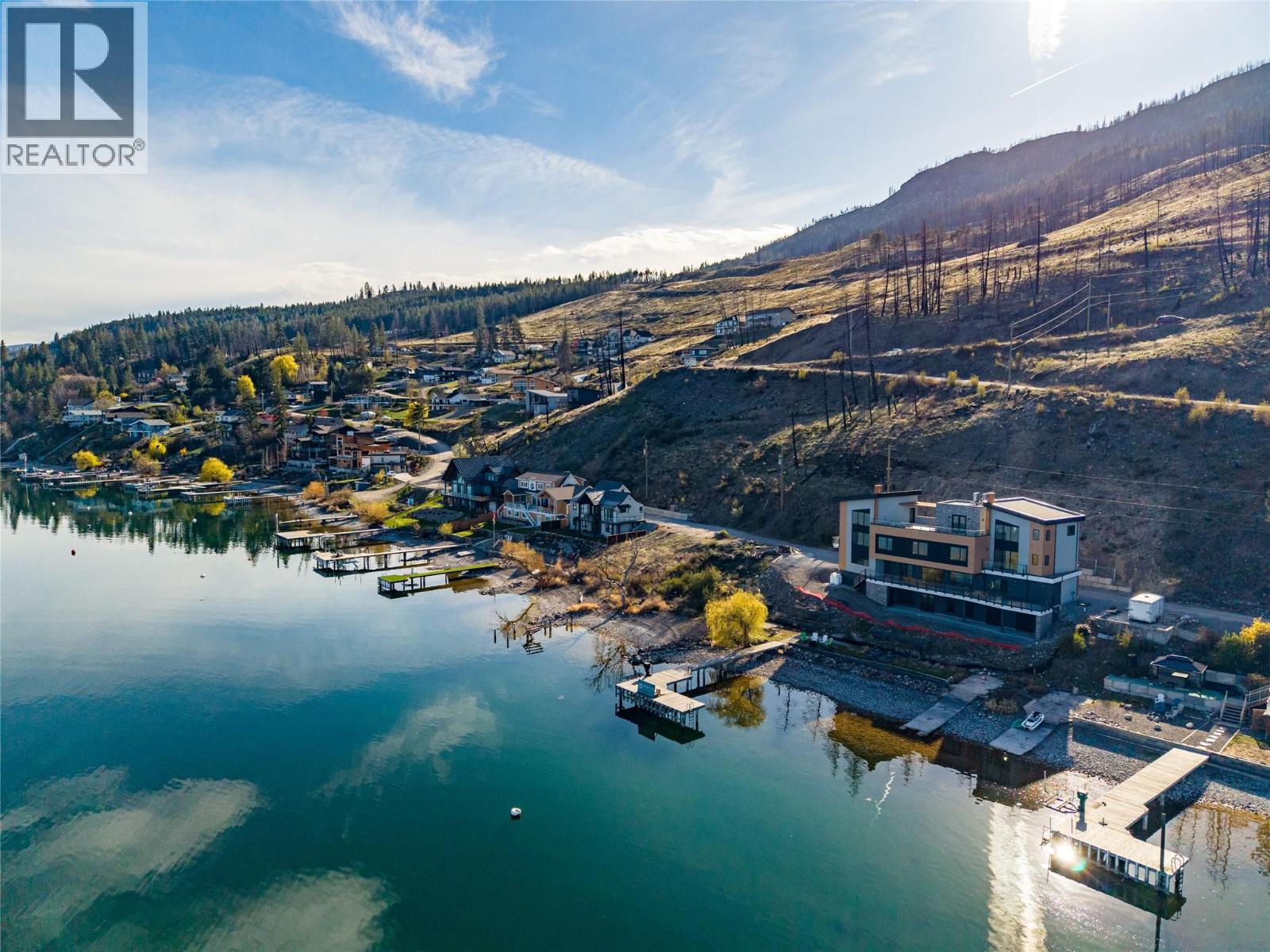 85 Beachwood Road, Fintry, British Columbia