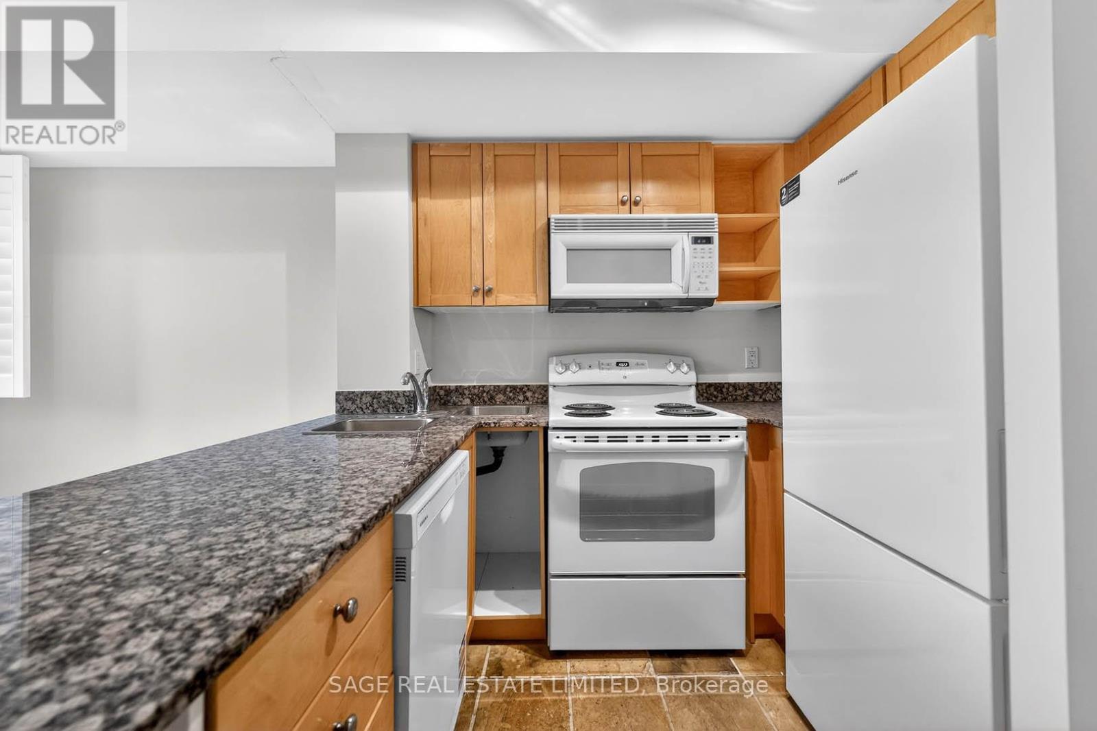 220 - 323 Richmond Street E, Toronto, Ontario  M5A 4R3 - Photo 10 - C12991954