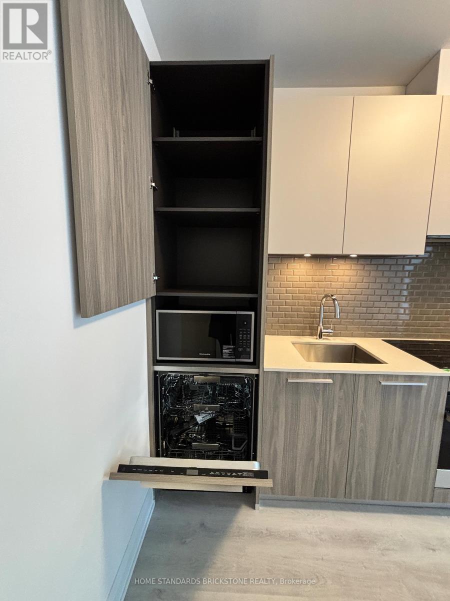 3509 - 65 Broadway Avenue, Toronto, Ontario  M4P 1T9 - Photo 8 - C12991964