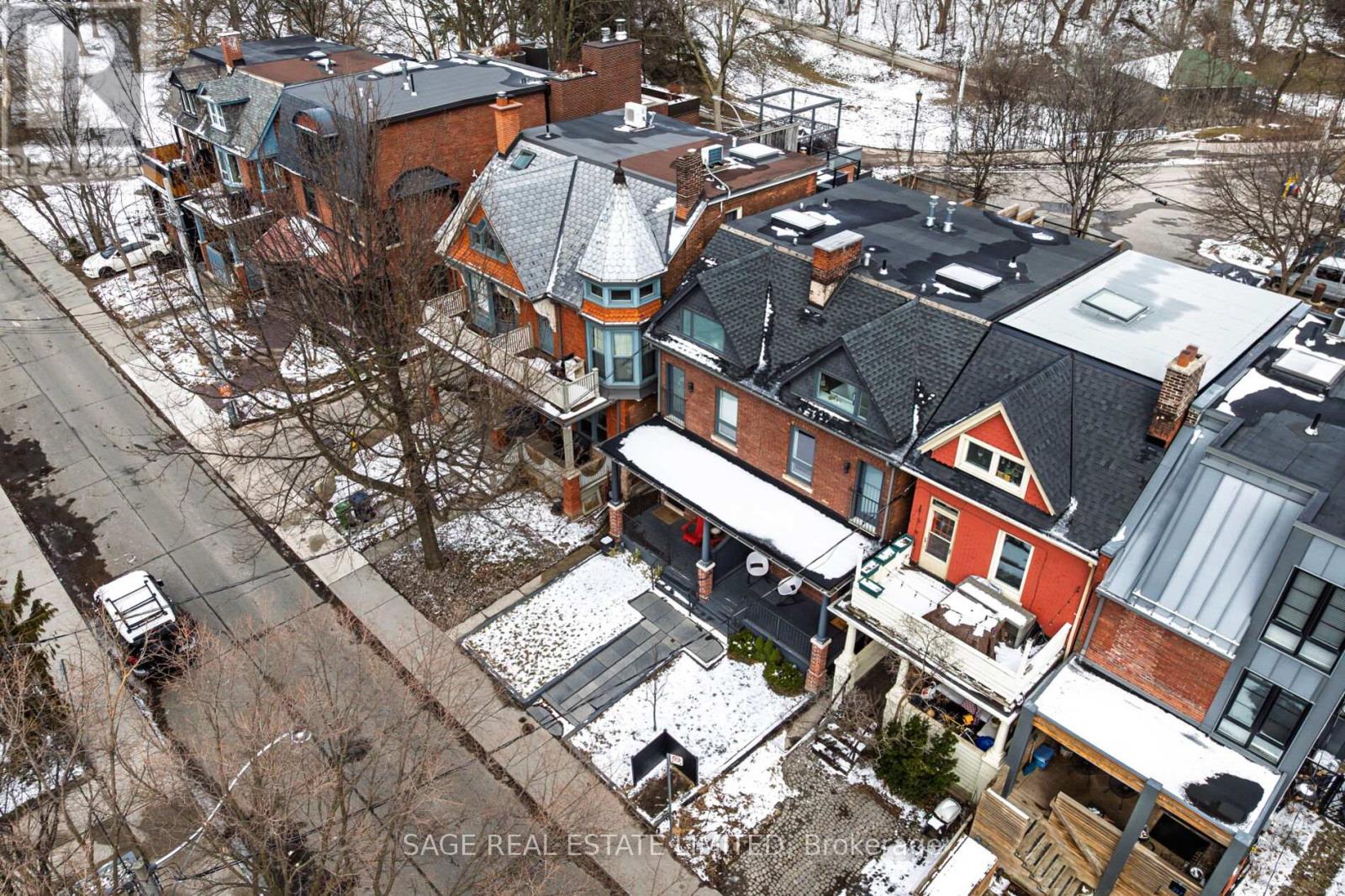 221 Crawford Street, Toronto, Ontario  M6J 2V5 - Photo 3 - C12991972