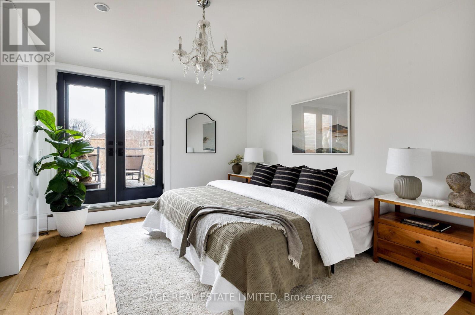 221 Crawford Street, Toronto, Ontario  M6J 2V5 - Photo 34 - C12991972