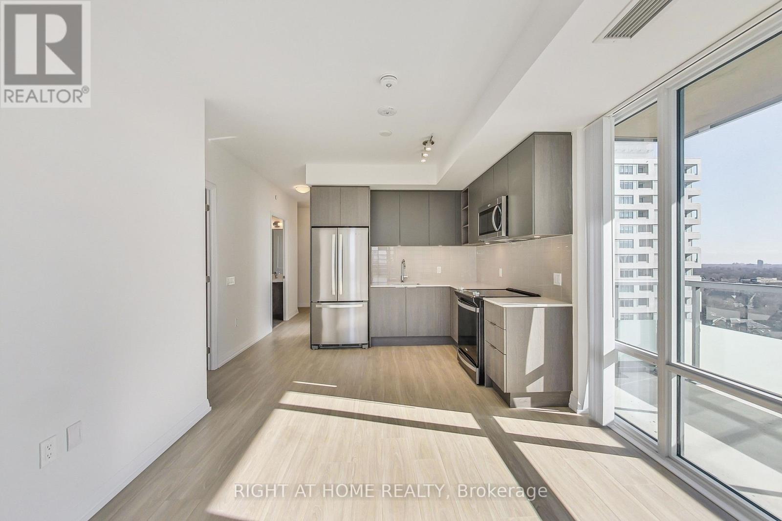 2113 - 50 Dunfield Avenue, Toronto, Ontario  M4S 0E4 - Photo 11 - C12991982