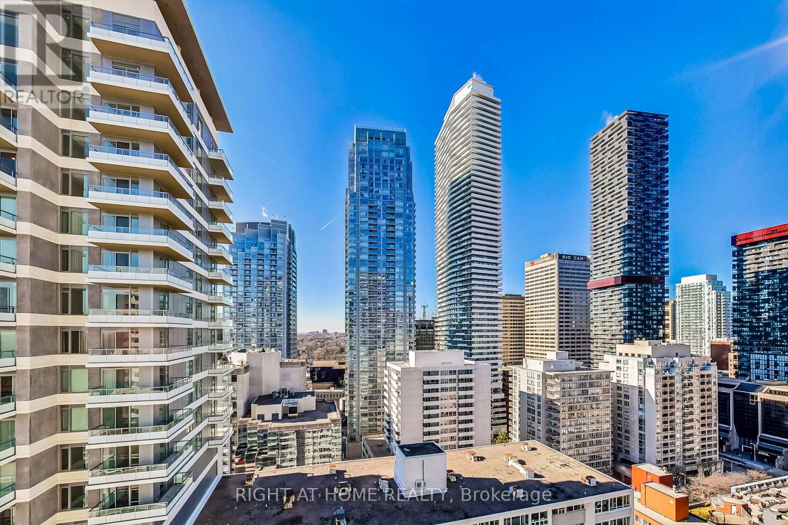 2113 - 50 Dunfield Avenue, Toronto, Ontario  M4S 0E4 - Photo 31 - C12991982