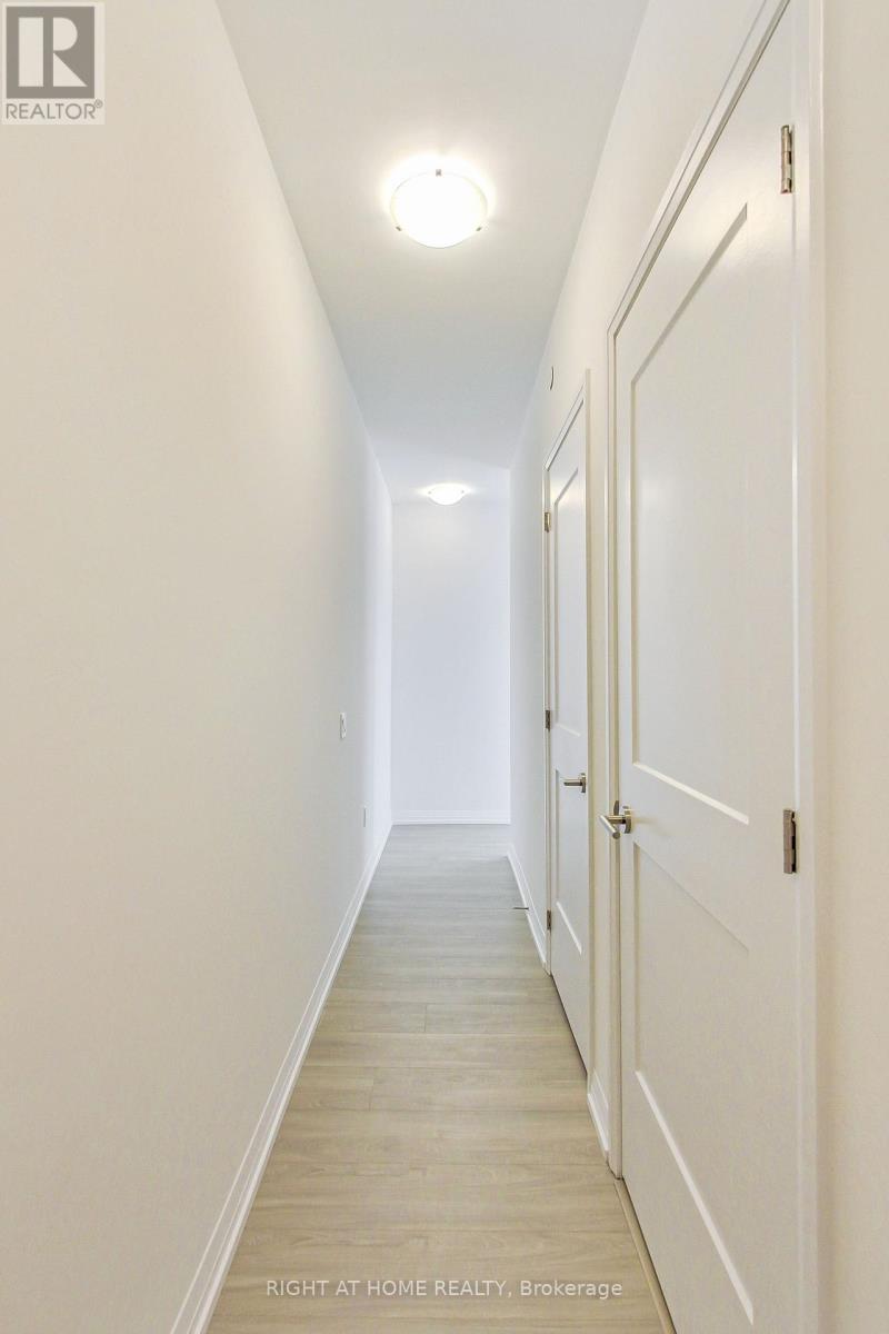 2113 - 50 Dunfield Avenue, Toronto, Ontario  M4S 0E4 - Photo 8 - C12991982