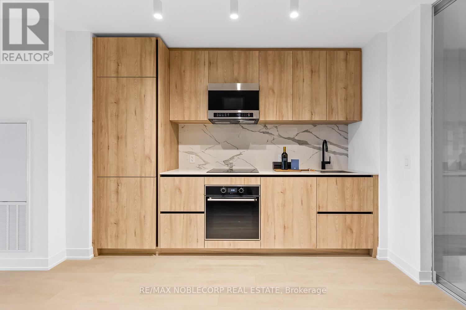 814 - 127 Broadway Avenue S, Toronto, Ontario  M4P 1V4 - Photo 13 - C12991998