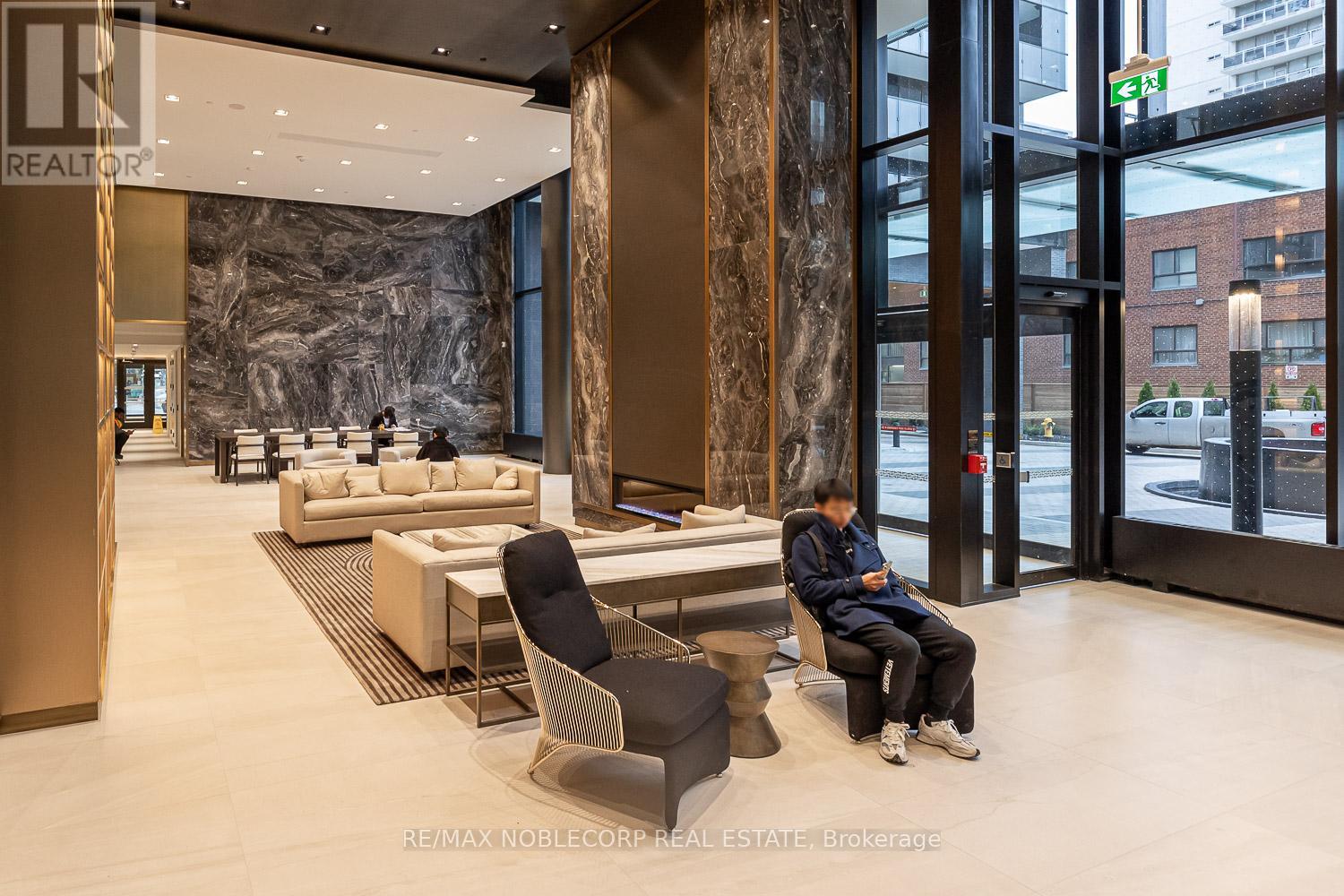 814 - 127 Broadway Avenue S, Toronto, Ontario  M4P 1V4 - Photo 4 - C12991998