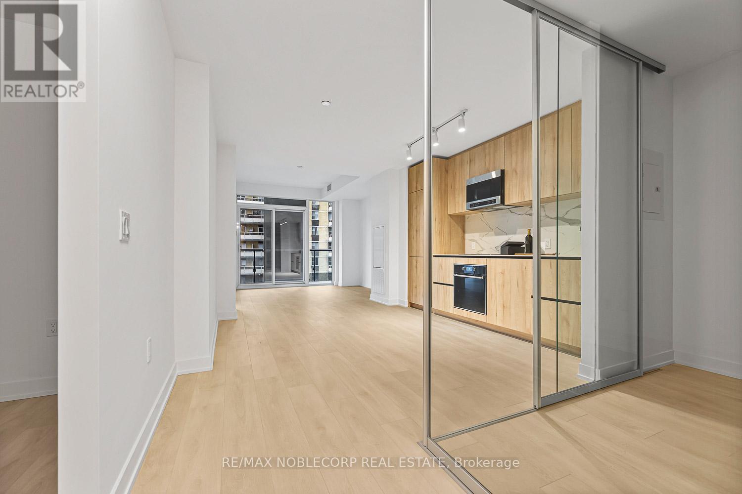 814 - 127 Broadway Avenue S, Toronto, Ontario  M4P 1V4 - Photo 9 - C12991998