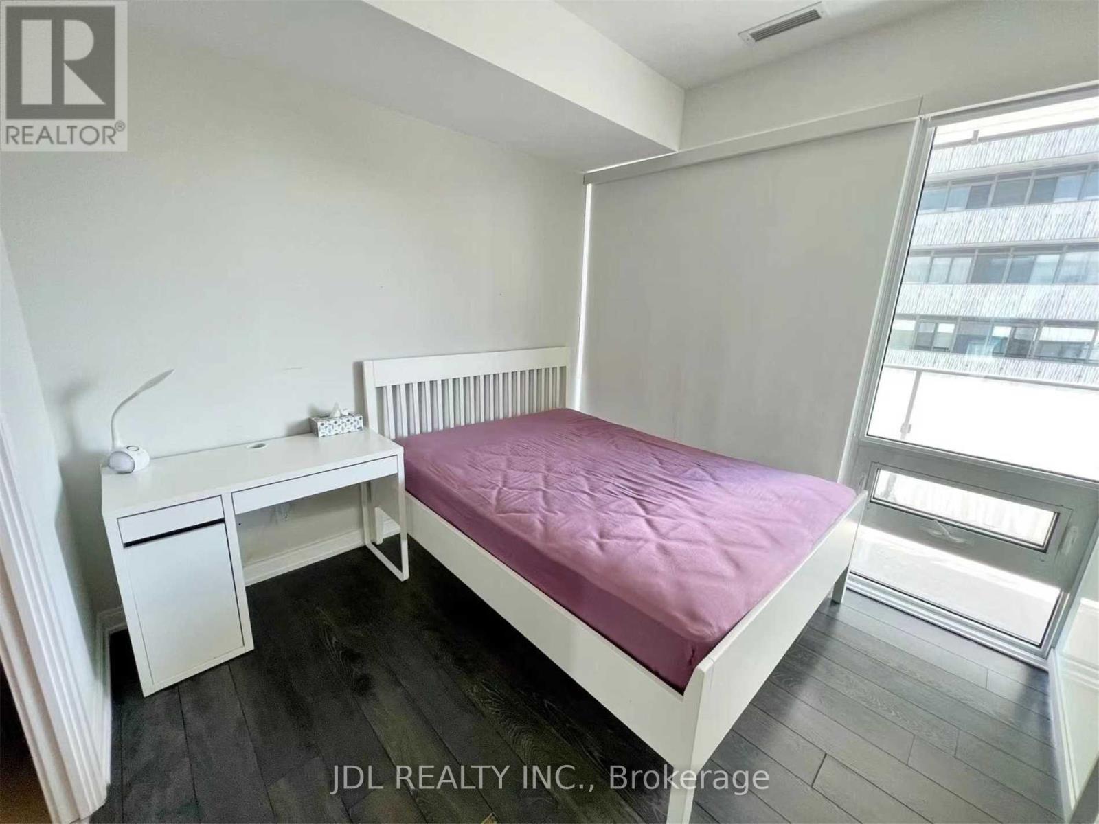 2002 - 42 Charles Street E, Toronto, Ontario  M4Y 1N3 - Photo 6 - C12992028