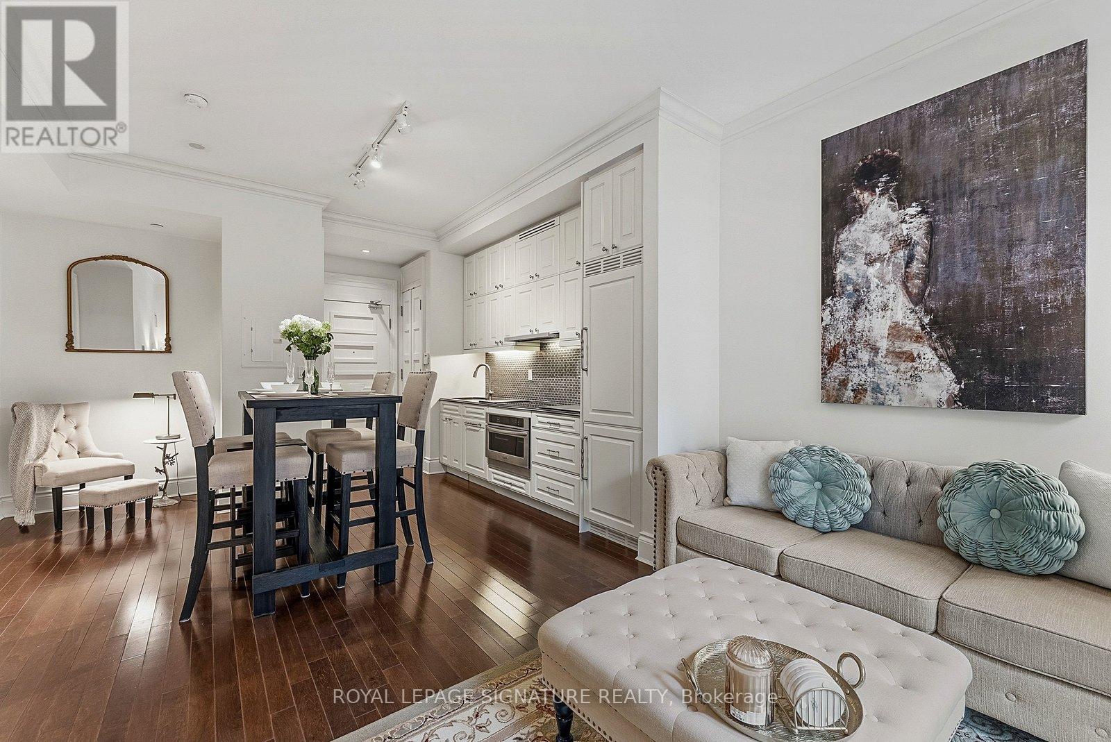 339 - 22 Leader Lane, Toronto, Ontario  M5E 0B2 - Photo 12 - C12992046