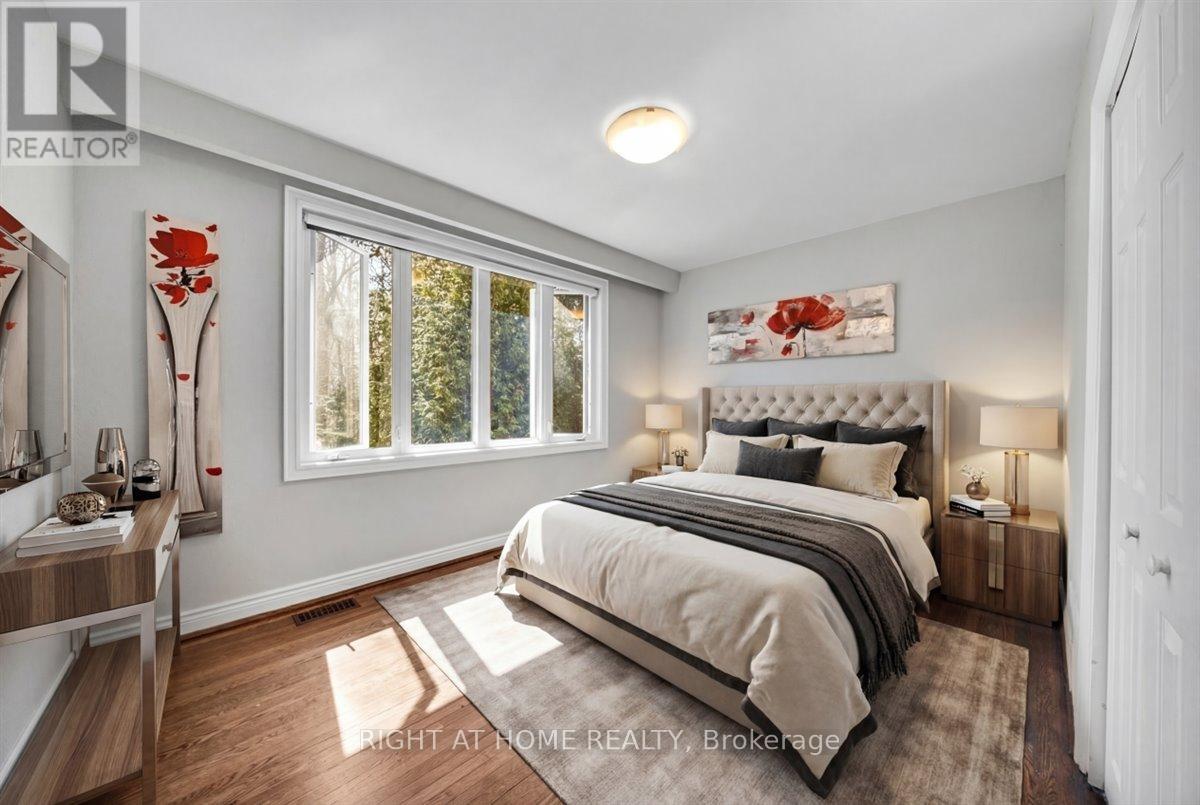 23 Christine Crescent, Toronto, Ontario  M2R 1A4 - Photo 19 - C12992086