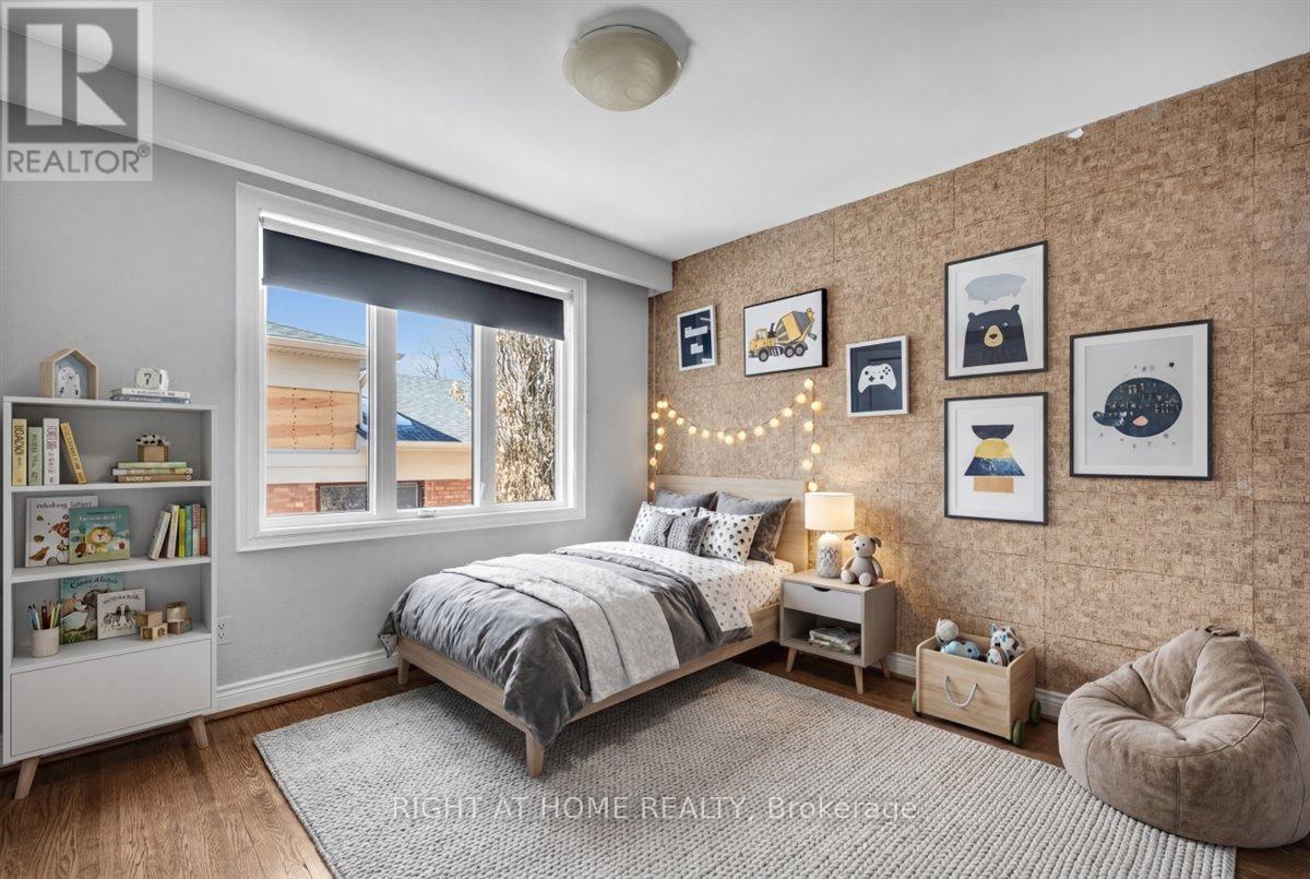 23 Christine Crescent, Toronto, Ontario  M2R 1A4 - Photo 23 - C12992086