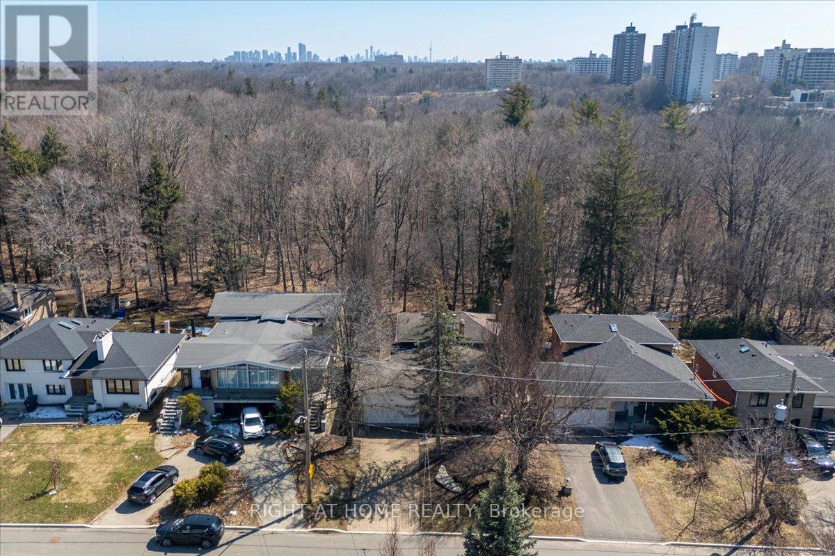 23 Christine Crescent, Toronto, Ontario  M2R 1A4 - Photo 43 - C12992086