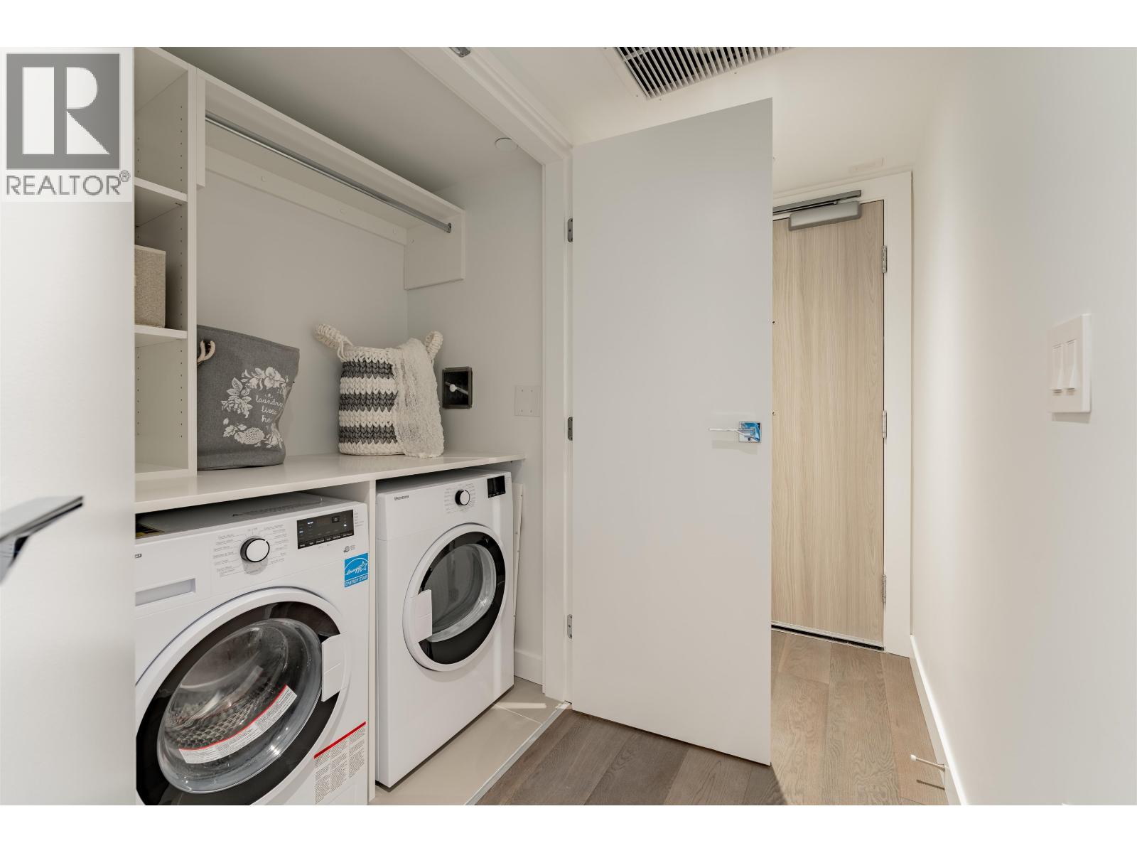 2209 1111 Richards Street, Vancouver, British Columbia  V6B 3E1 - Photo 30 - R3109925