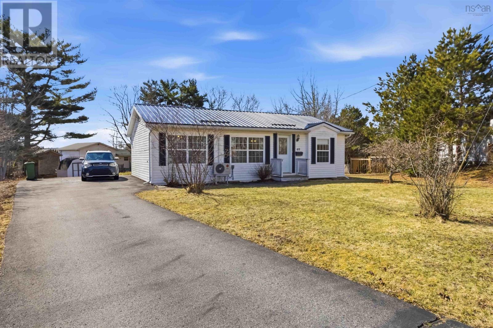 40 Cherry Lane, Bridgewater, Nova Scotia  B4V 3S3 - Photo 3 - 202607227