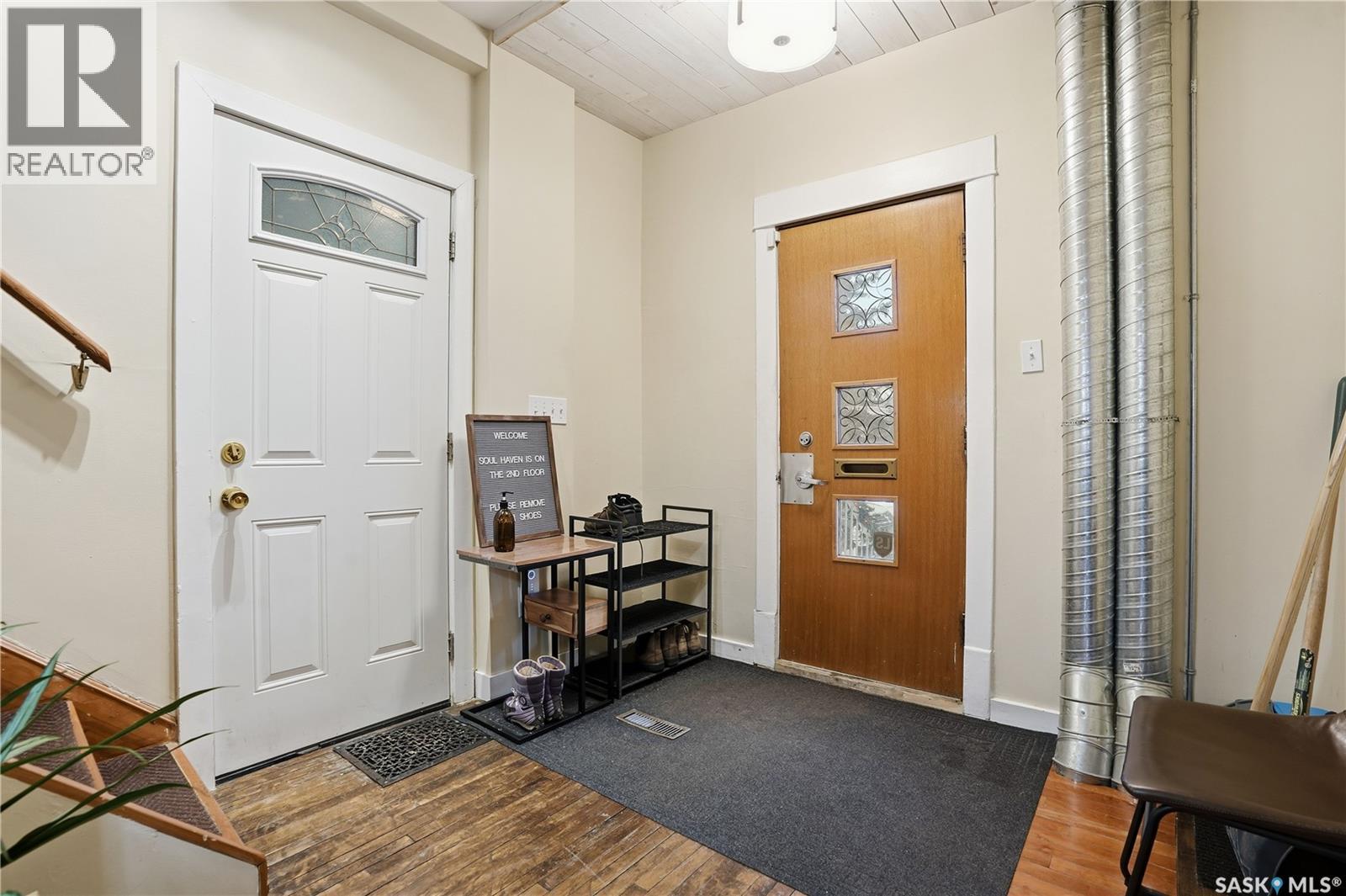 3130 13th Avenue, Regina, Saskatchewan  S4T 1P2 - Photo 3 - SK032786