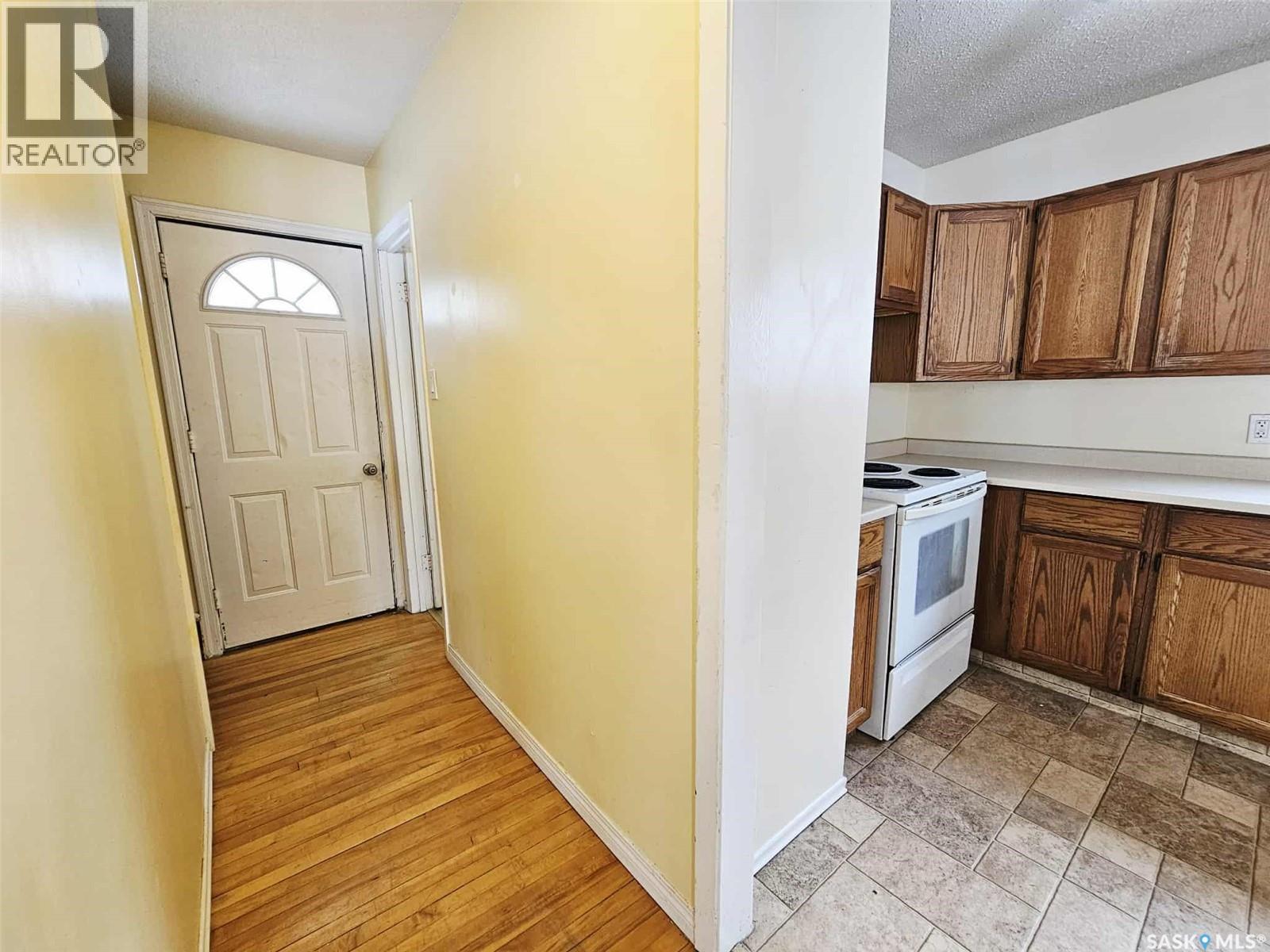 155 Peaker Avenue, Yorkton, Saskatchewan  S3N 1S6 - Photo 10 - SK032746