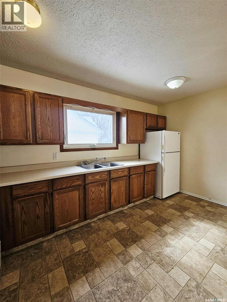 155 Peaker Avenue, Yorkton, Saskatchewan  S3N 1S6 - Photo 7 - SK032746