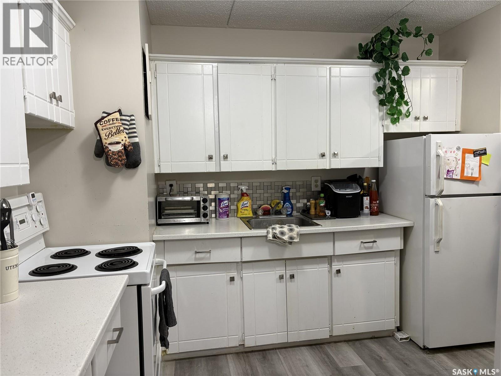 104 550 Laurier STREET, moose jaw, Saskatchewan