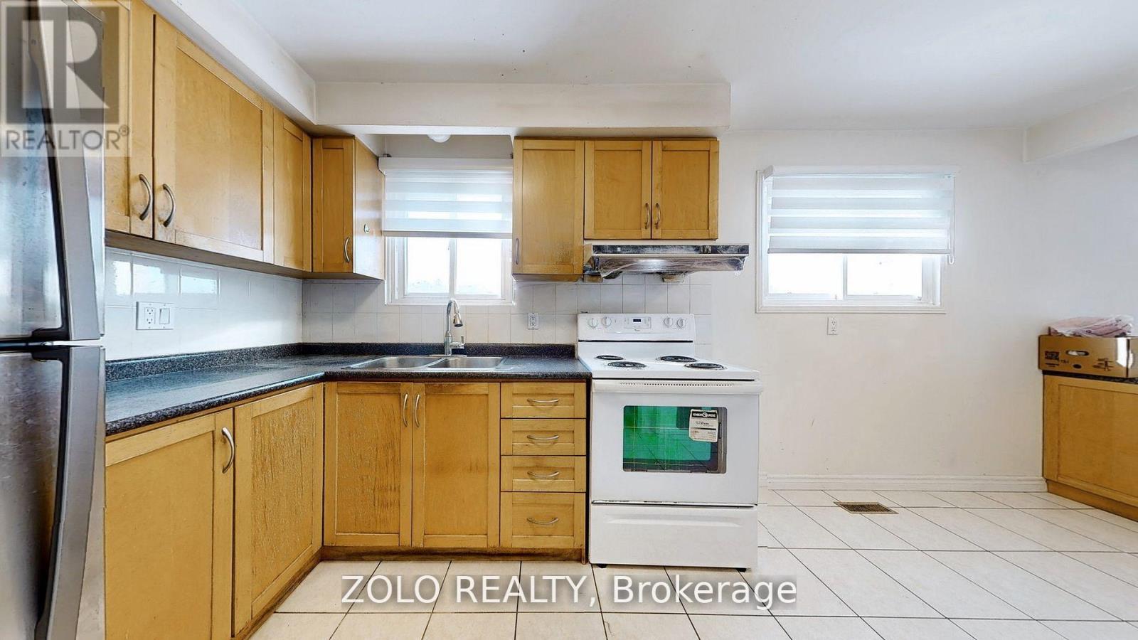 67 Wayside Avenue, Toronto, Ontario  M1V 1N2 - Photo 10 - E12991994