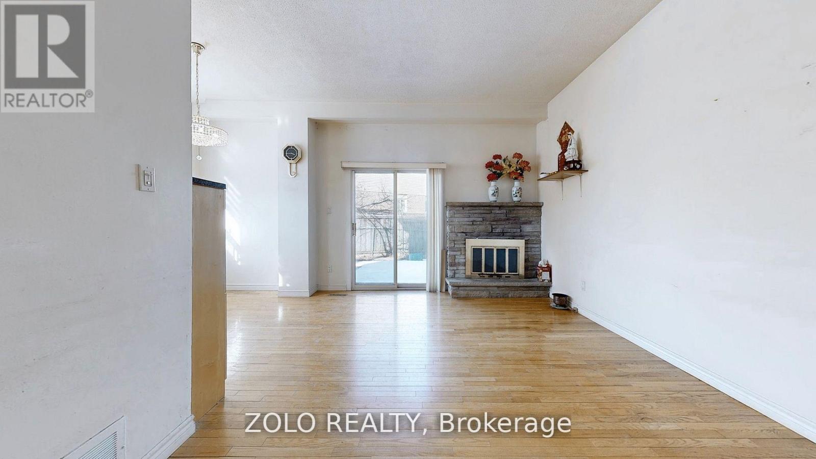 67 Wayside Avenue, Toronto, Ontario  M1V 1N2 - Photo 7 - E12991994