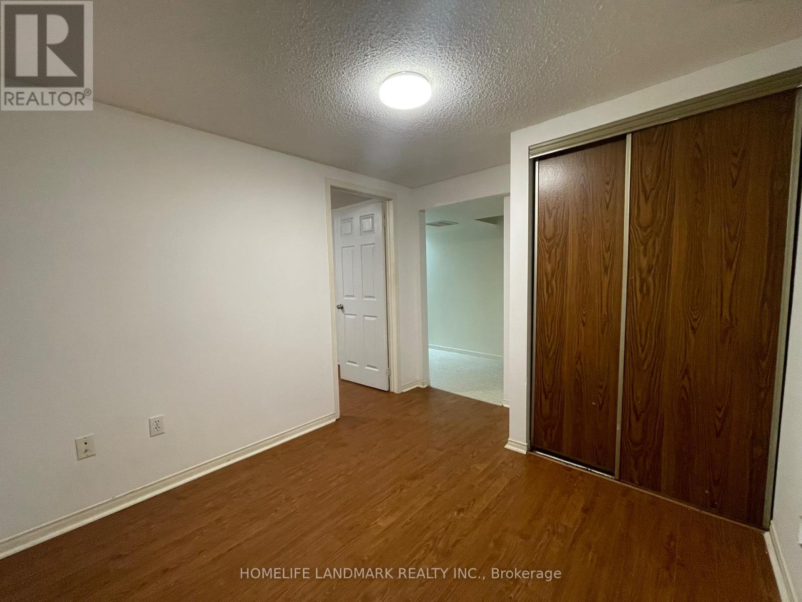 Bsmt - 90 Crittenden Square, Toronto, Ontario  M1B 1V1 - Photo 5 - E12992062