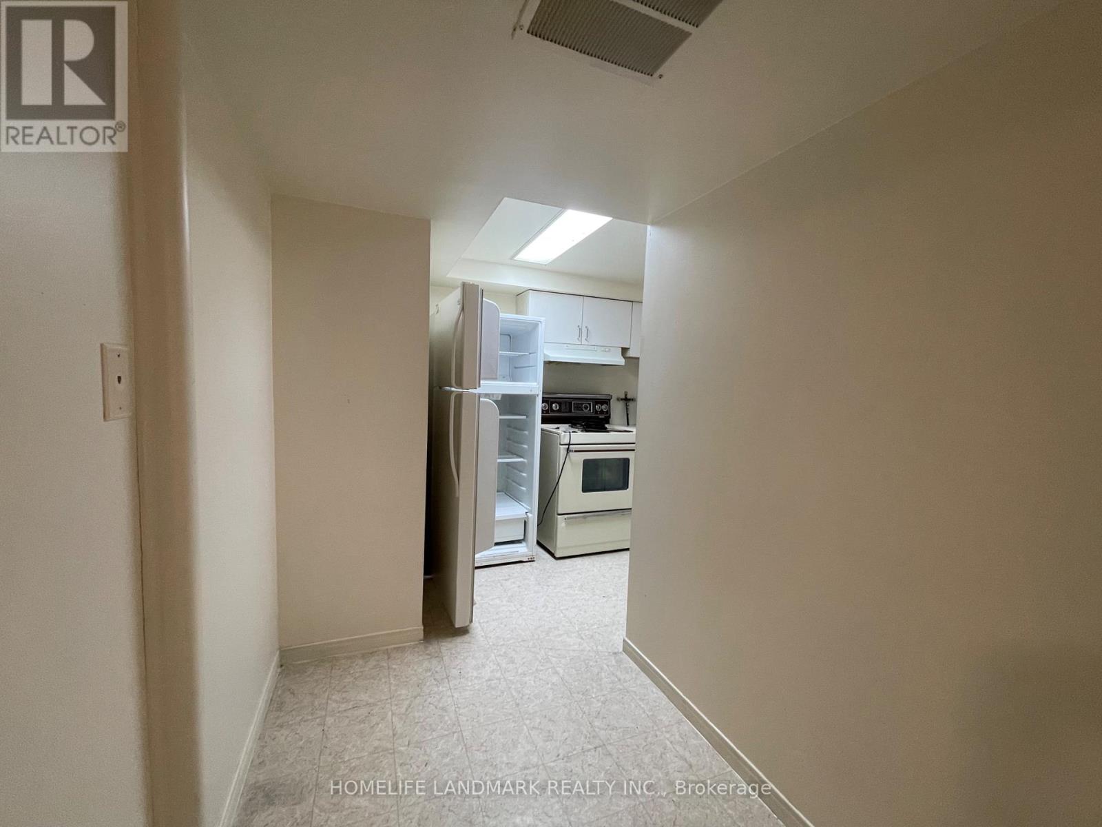 Bsmt - 90 Crittenden Square, Toronto, Ontario  M1B 1V1 - Photo 8 - E12992062